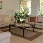 Vanilla Hotel
